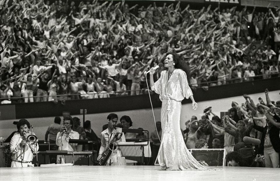 <p>Diana Ross continued to tour internationally and record new music throughout the '80s. She released her 13th studio album, <em>Silk Electric,</em> in 1982. </p>