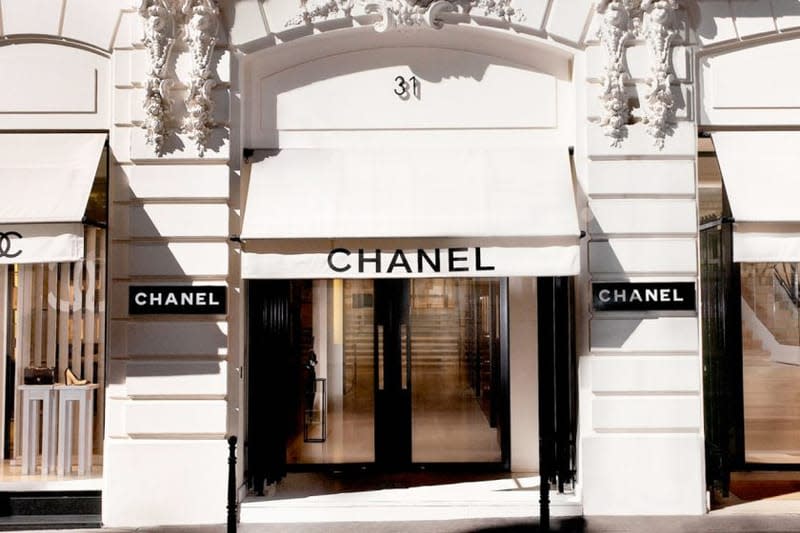 the row chanel L'Oreal family group investment