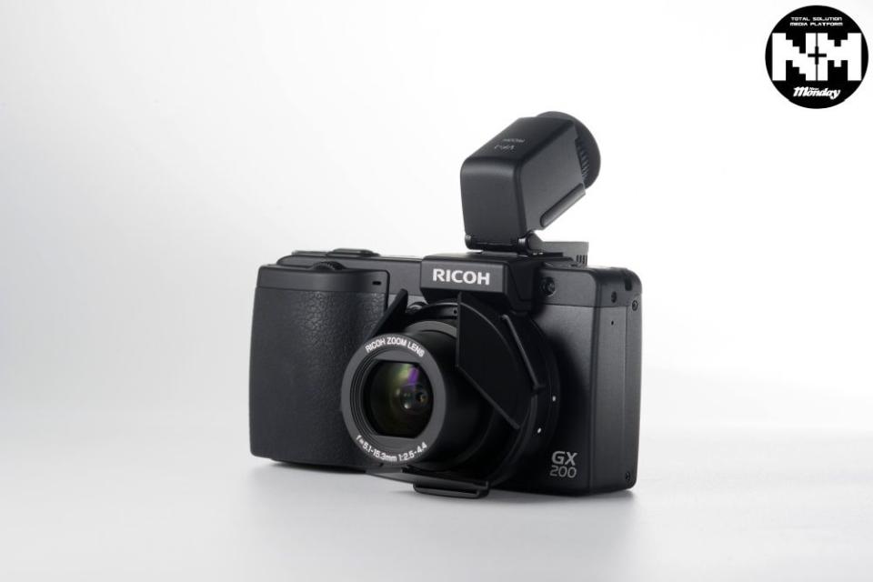 Ricoh GX200 DC VF Kit相機$2,280