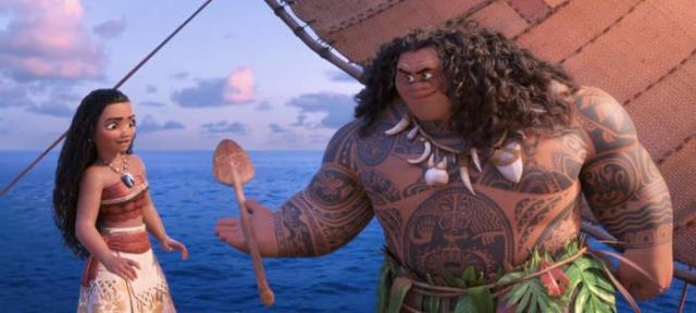 When Moana first meets Maui, he gives her the People's Eyebrow, Dwayne The  Rock Johnson's signature move. : r/MovieDetails