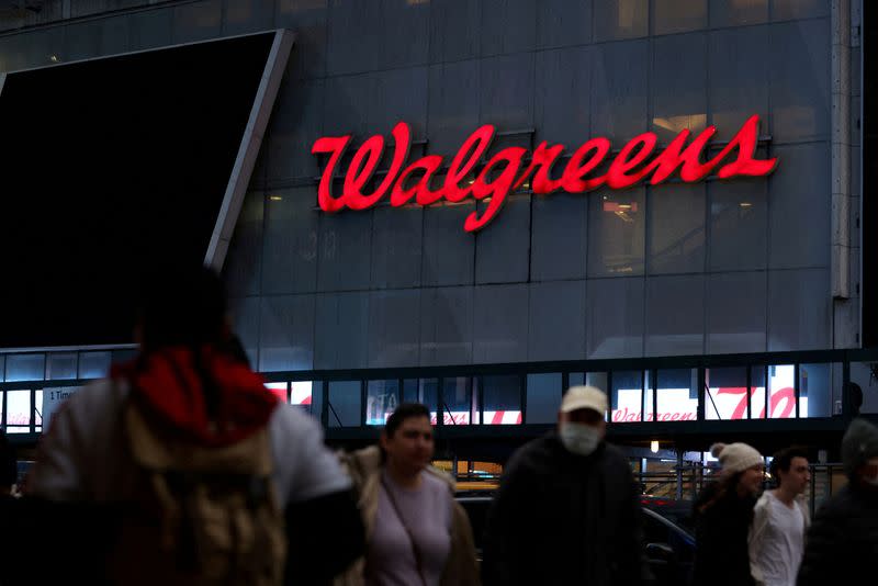 Walgreens, Teva accused opioid in for new markets