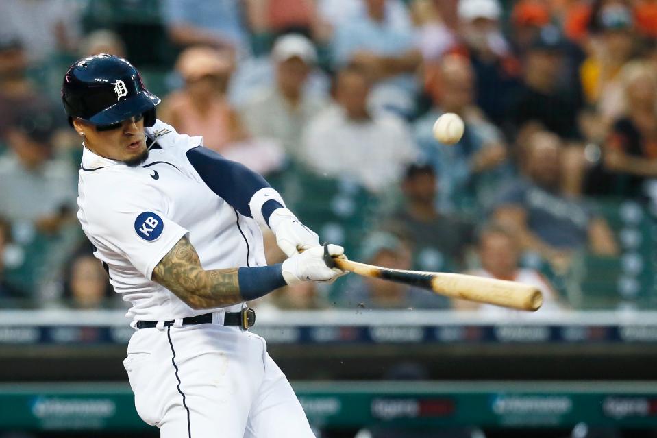 Tigers shortstop Javier Baez flies out against the Giants during the fourth inning on Tuesday, Aug. 23, 2022, at Comerica Park.