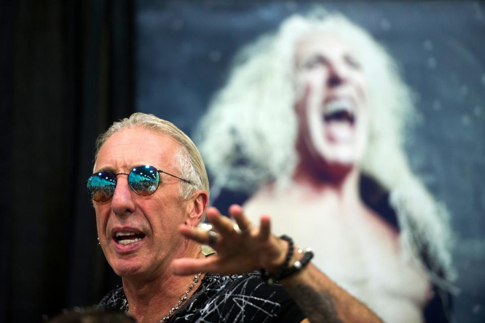 Dee Snider speaks to fans at the Fanboy Expo in the Knoxville Convention Center Friday, Oct. 6, 2017.