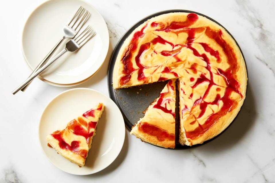 Raspberry Swirl Cheesecake