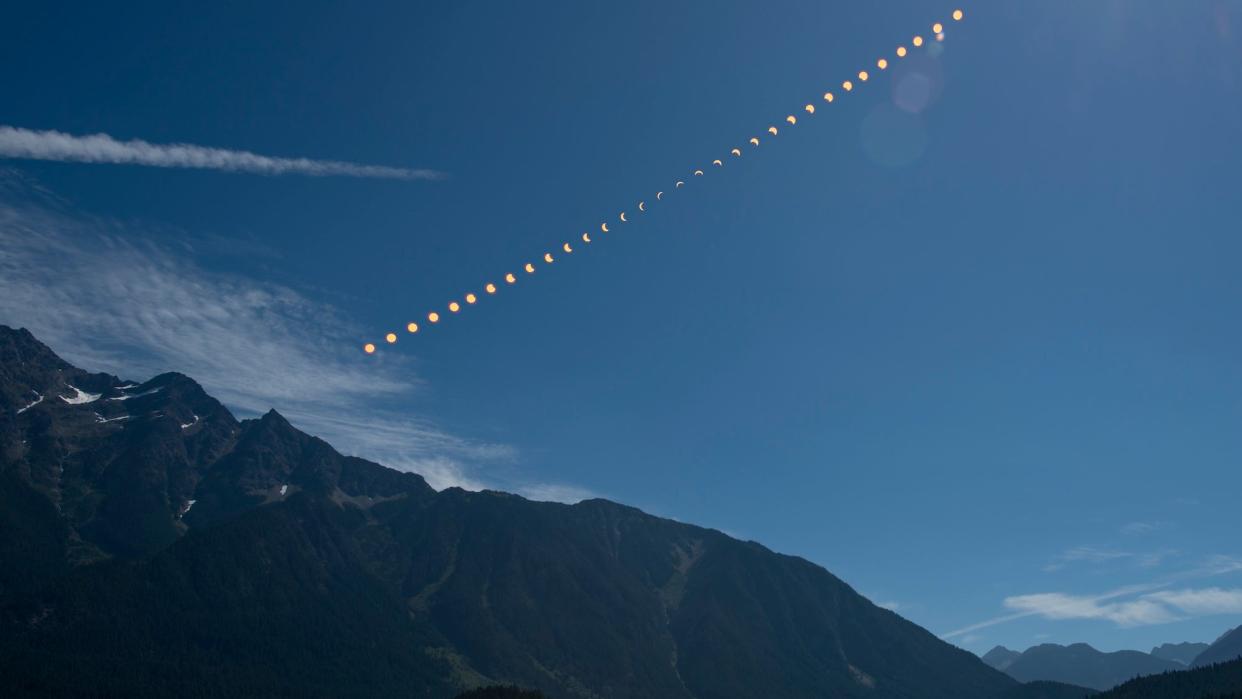 2017 Total Solar Eclipse timelapse