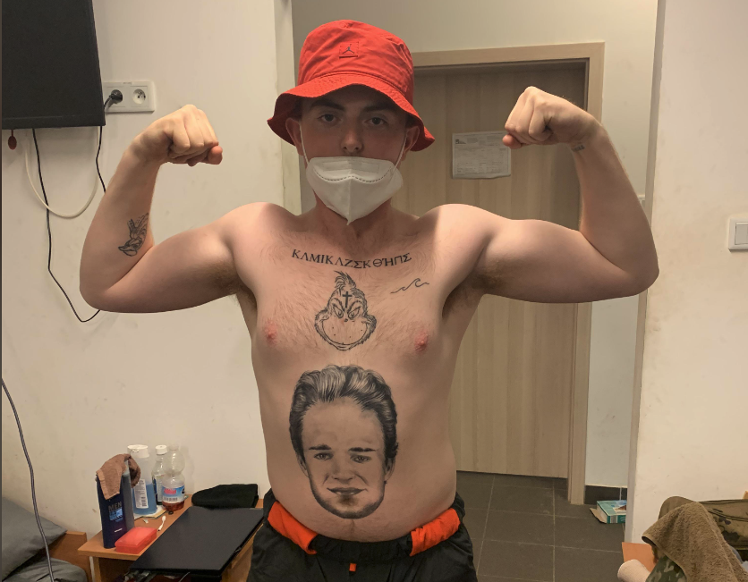 Mason Kohne says he doesn't regret inking a giant tattoo of Josh Norris on his stomach, despite the Sens forward not yet following through on his end of the deal. (via Mason Kohne)