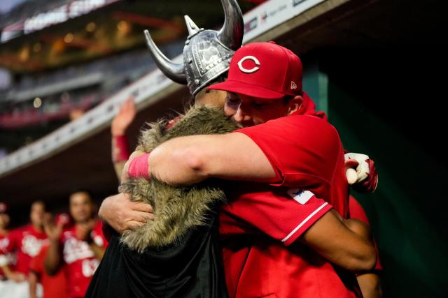 Cincinnati Reds Team History: Baseball Seasons, Players & Titles