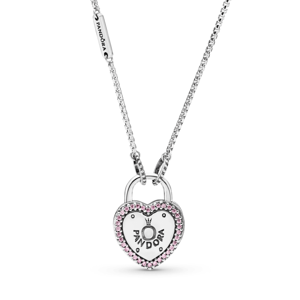 Collar que simboliza el amor eterno, elaborado con metal de plata y piedra de circonia