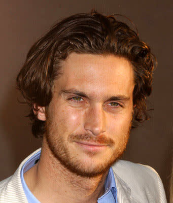 Oliver Hudson at the Hollywood premiere of Touchstone Pictures' Raising Helen