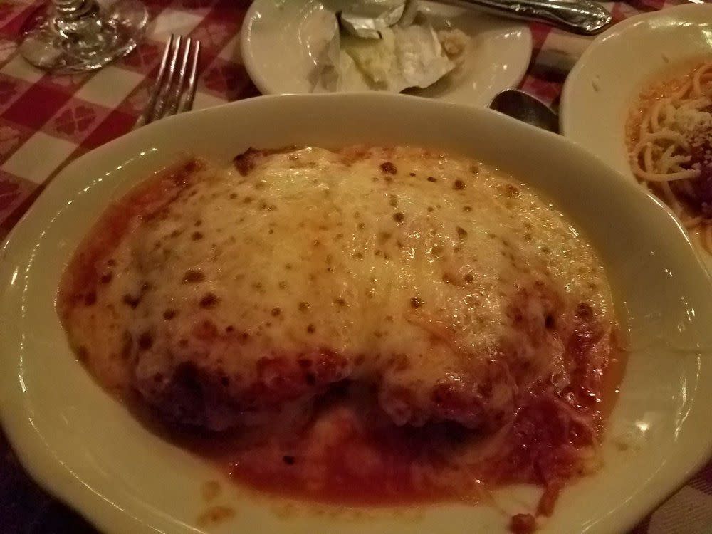 dan tana's chicken parm