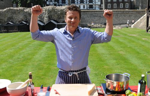 A new study has found recipes by Jamie Oliver fail to meet nutritional guidelines.