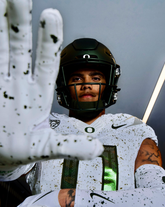 Ducks unveil return of 'eggshell' jerseys for Pac-12 Championship Game