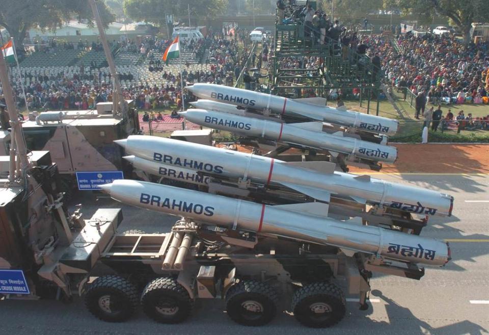 印度與俄羅斯聯合研製布拉莫斯 ( BrahMos ) 岸基超音速反艦巡弋飛彈。   圖：翻攝印度國防部 (資料照片)