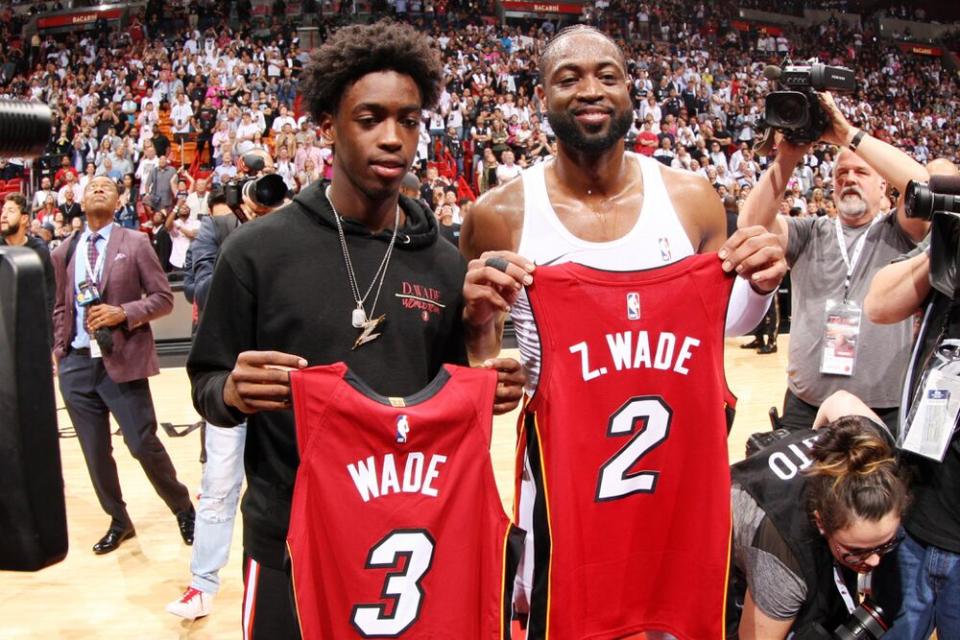 Zaire Wade and Dwyane Wade | Issac Baldizon/NBAE via Getty