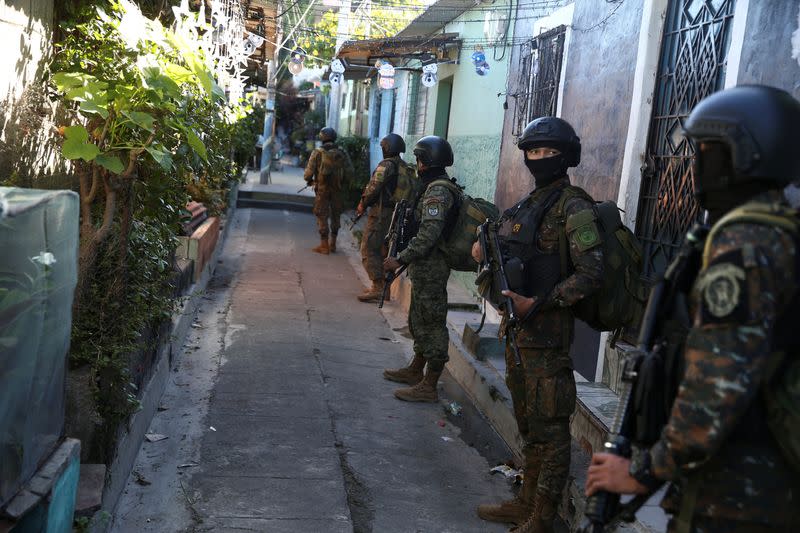Government deploys 10,000 troops in violent gang-dominated capital suburb, in San Salvador