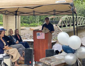 Tom Cuthbert III talks at the dedication of the Cuthbert Bridge at Greenwood Lake that was dedicated in honor of Dr. Thomas R. Cuthbert Jr. and Ernestine Strang Cuthbert.