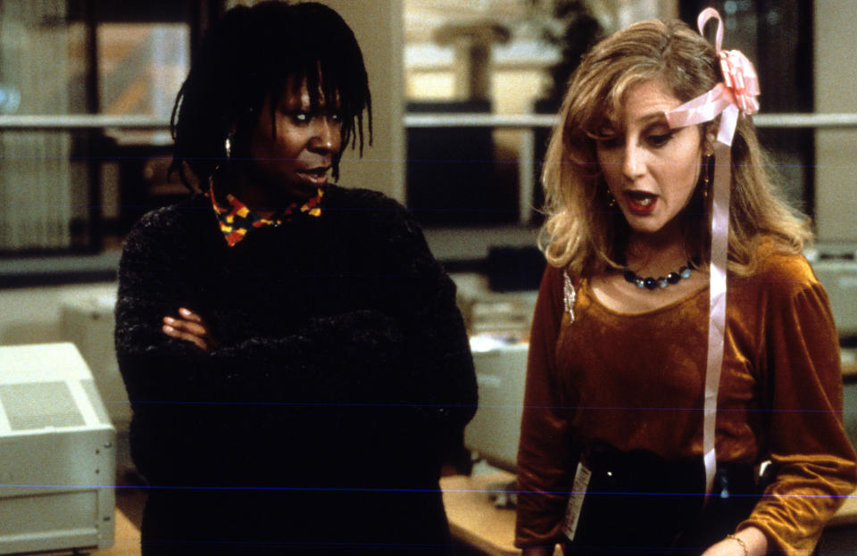 Whoopi Goldberg and Kane in "Jumpin' Jack Flash." (Photo: 20th Century Fox via Getty Images)