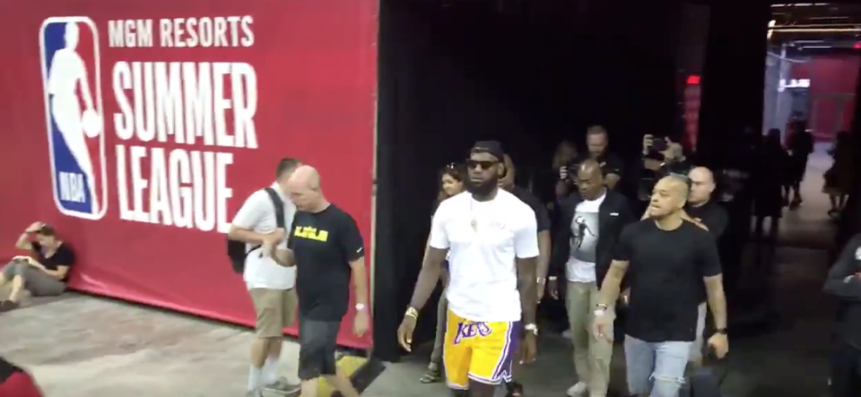 LeBron James, sporting Lakers shorts, enters Summer League (via @World_Wide_Wob on Twitter)