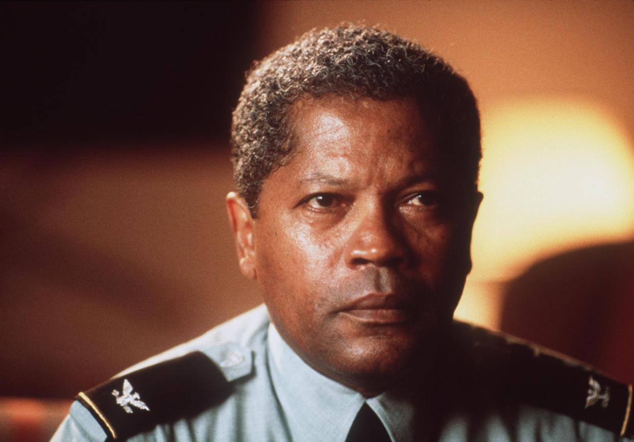 Clarence Williams III is seen as Colonel Fowler in "The General's Daughter." 