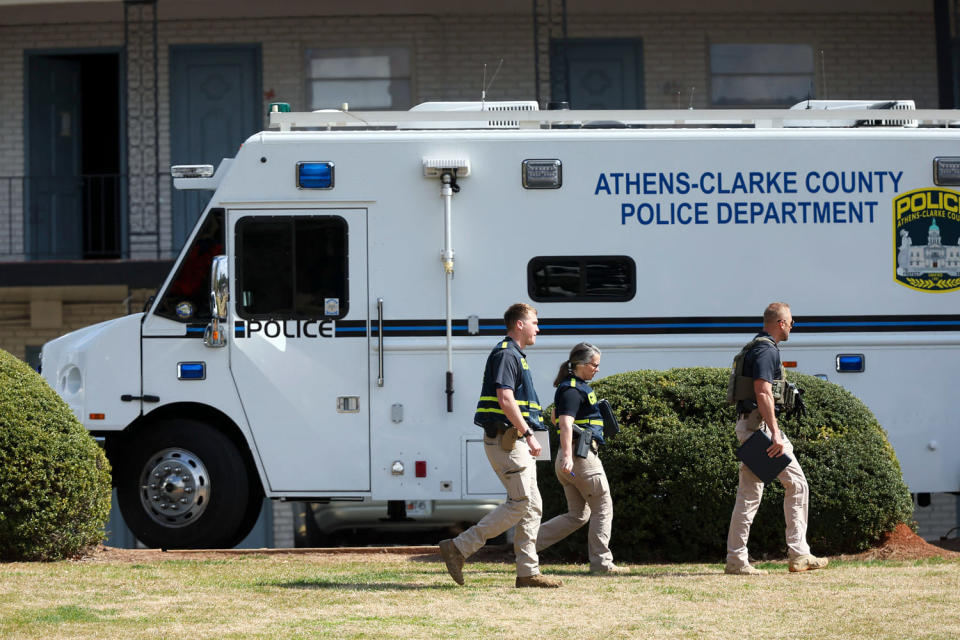 The GBI and local police at Cielo Azulak Apartment in Athens, Ga. (Jason Getz / TNS/ABACA via Reuters)