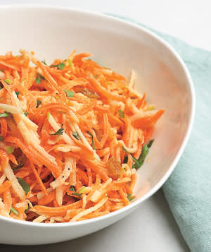 Carrot and Apple Slaw With Raisins