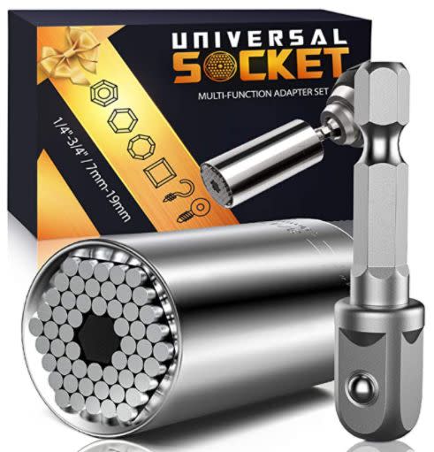 Find this <a href="https://amzn.to/37gPeze" target="_blank" rel="noopener noreferrer">Universal Socket Tools for $24</a> on Amazon.
