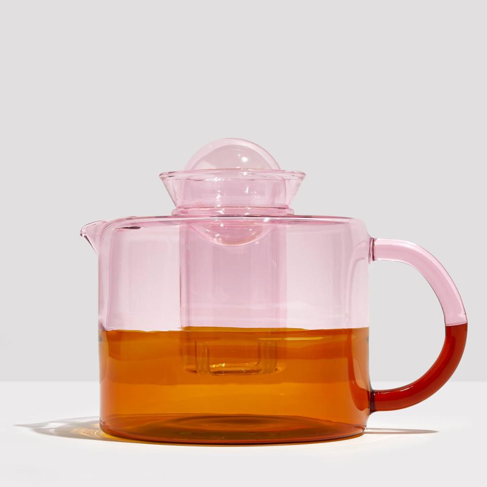<p><a href="https://www.fazeek.co/collections/everything/products/two-tone-teapot-pink-amber?variant=44828633432352" rel="nofollow noopener" target="_blank" data-ylk="slk:Shop Now;elm:context_link;itc:0;sec:content-canvas" class="link ">Shop Now</a></p><p>Two Tone Teapot</p><p>fazeek.co</p><p>$175.00</p><span class="copyright">Fazeek</span>