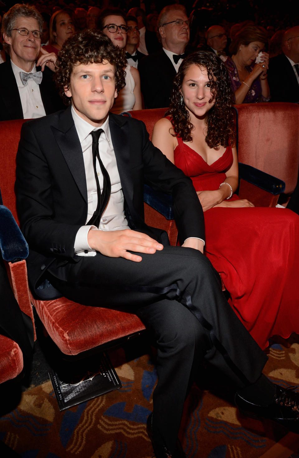 "Social Network" actor <a href="https://www.huffpost.com/topic/jesse-eisenberg" target="_blank" rel="noopener noreferrer">Jesse Eisenberg's</a>&nbsp;little sister is Hallie Eisenberg, best known for portraying "The Pepsi Girl" in a series of Pepsi <a href="https://www.youtube.com/watch?v=VAs81k8o398" target="_blank" rel="noopener noreferrer">commercials in the '90s.</a>