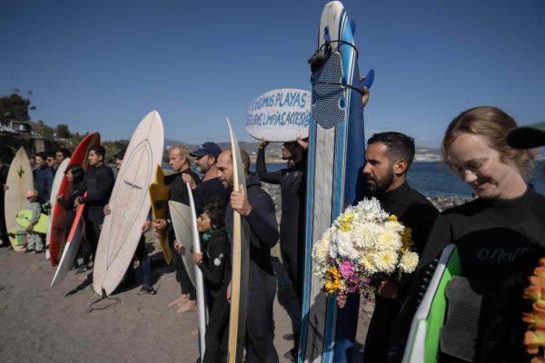 Tres surfistas fueron asesinados en Baja California. 