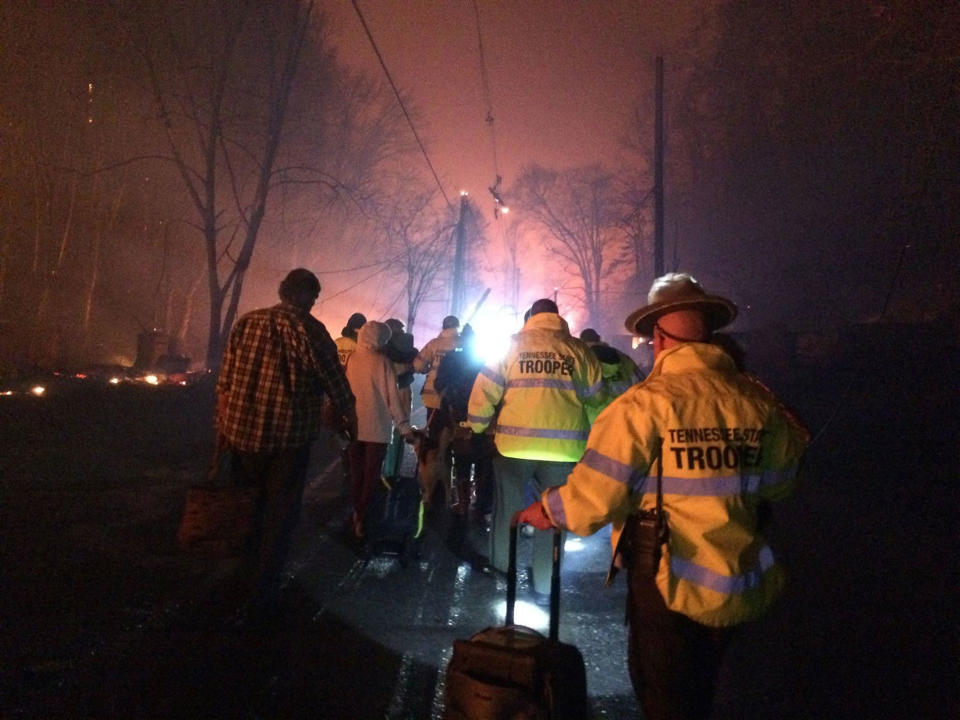 Great Smoky Mountains wildfires ravage Gatlinburg, Tenn.