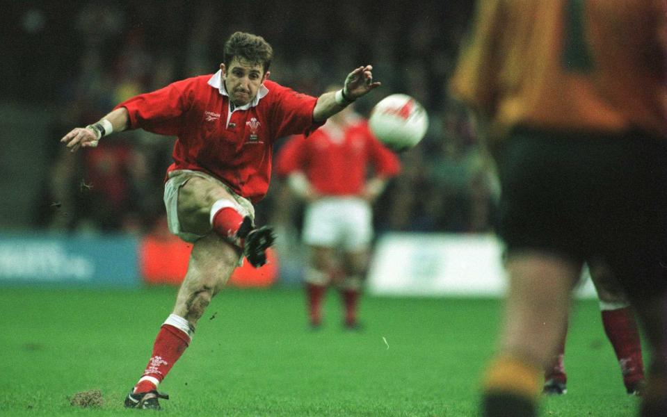 Wales v Australia...1 Dec. 1996: Jonathan Davies takes a penalty kick during the international between Wales and Australia in Cardiff - Getty Images/Clive Brunskill/ALLSPORT