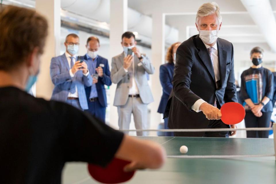 <p>The British royals aren't the only ones who appreciate table tennis. King Philippe of Belgium knows his way around the table too, as he showed during a visit to a post-rehabilitation center on September 09, 2021 in Herentals, Belgium.</p>