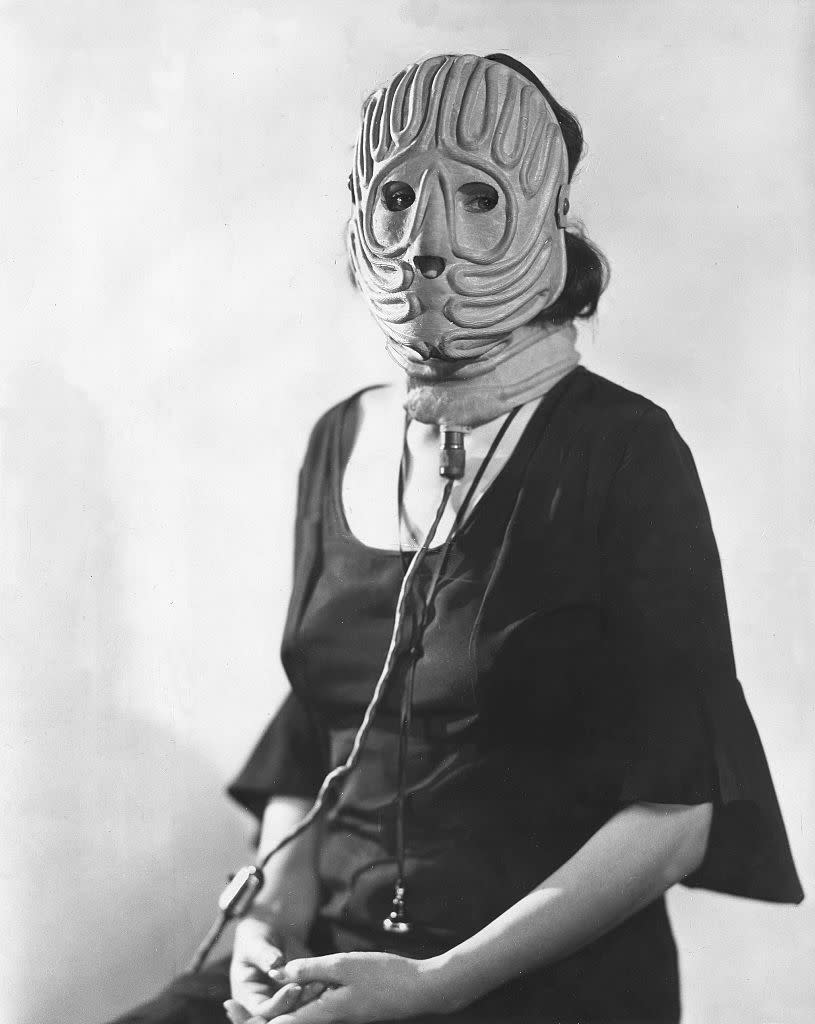 Rubber Face Mask (1930)