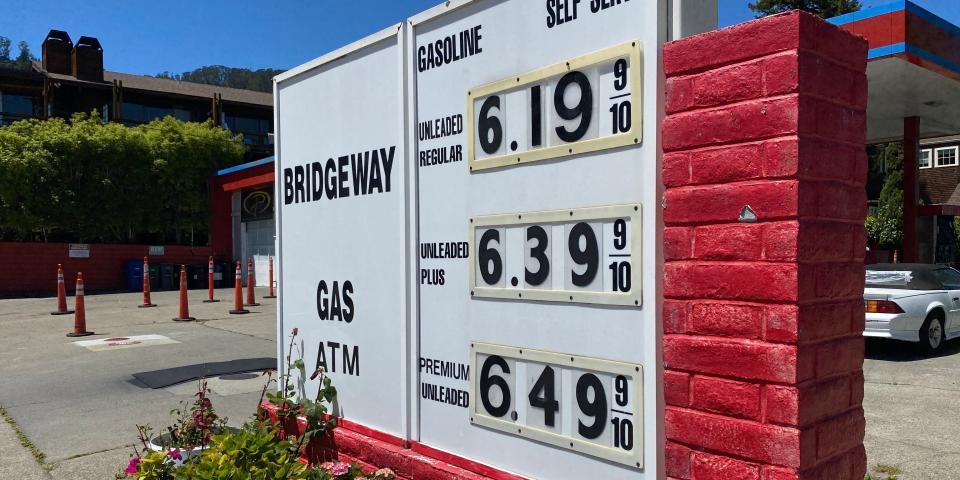gas prices station california