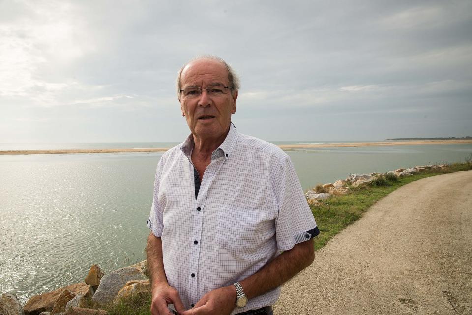 François Anil, resident at La Faute-sur-Mer:  We were far from imagining the water would rise to 2.80m.