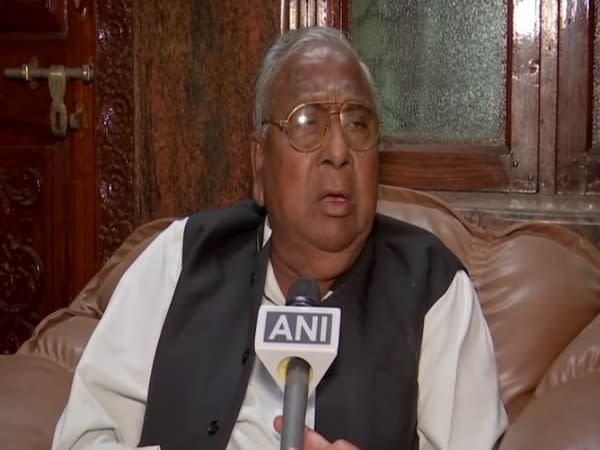 Senior Congress leader V Hanumantha Rao. [Photo/ANI]