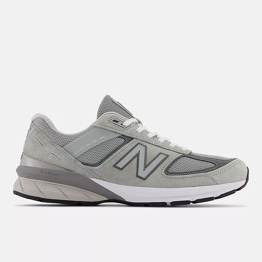 <p><a href="https://go.redirectingat.com?id=74968X1596630&url=https%3A%2F%2Fwww.newbalance.com%2Fpd%2Fmade-in-usa-990v5-core%2FM990V5-21641.html&sref=https%3A%2F%2Fwww.esquire.com%2Flifestyle%2Fg27276196%2Ffirst-fathers-day-gifts-ideas%2F" rel="nofollow noopener" target="_blank" data-ylk="slk:Shop Now;elm:context_link;itc:0;sec:content-canvas" class="link ">Shop Now</a></p><p>990v5</p><p>newbalance.com</p><p>$184.99</p>