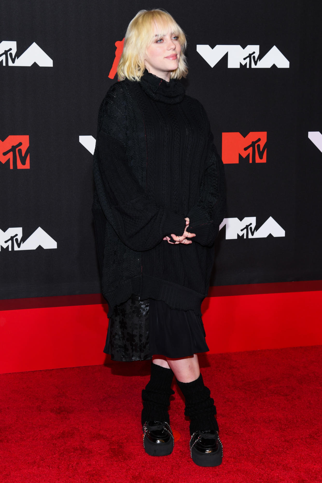 Billie Eilish walking on the red carpet at the 2021 MTV Video Music Awards held at the Barclay's Center in Brooklyn, NY on September 12, 2021. (Photo by Anthony Behar/Sipa USA)