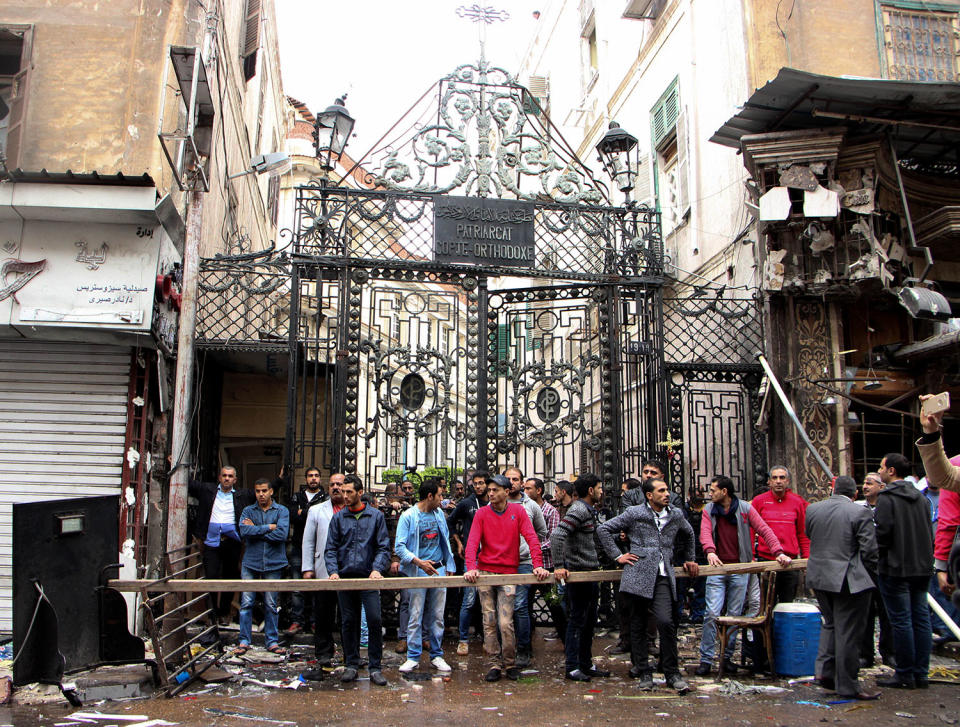 ISIS claims responsibility for Egyptian church attacks