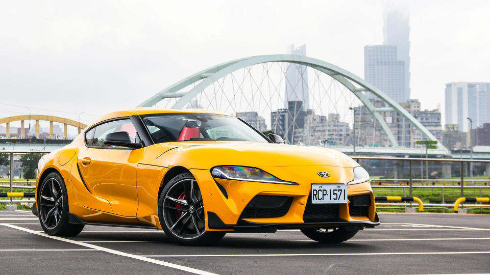 開過 GR Supra 3.0T Premium ，才知道自己原來也會想要一輛 Toyota