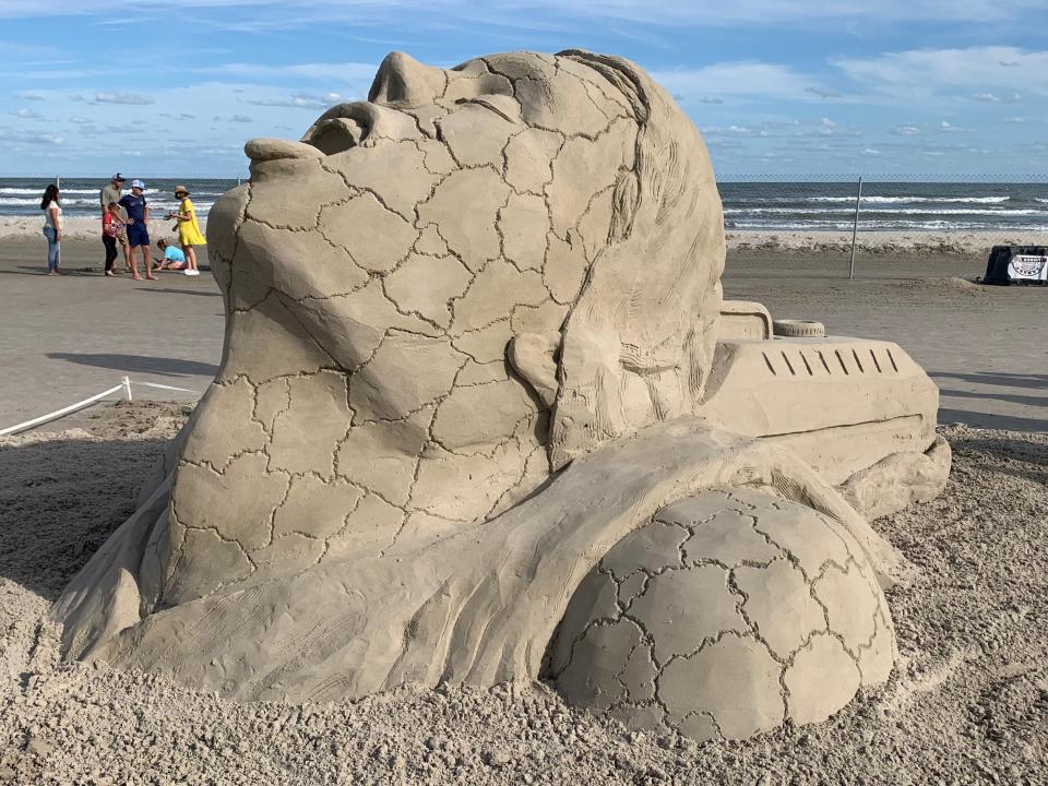 Michigan City and The Sand Lovers LLC present the inaugural Singing Sands Sand Sculpting Festival from June 3 to 5, 2022, at Washington Park in Michigan City.