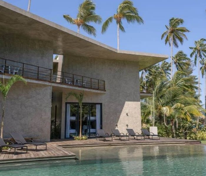 Piscina en Villa Paraíso