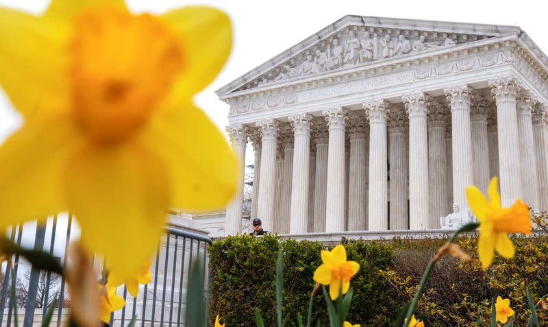 FILE PHOTO: The United States Supreme Court building in Washington