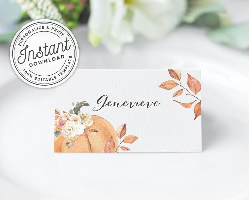 14)  Thanksgiving Printable Place Cards
