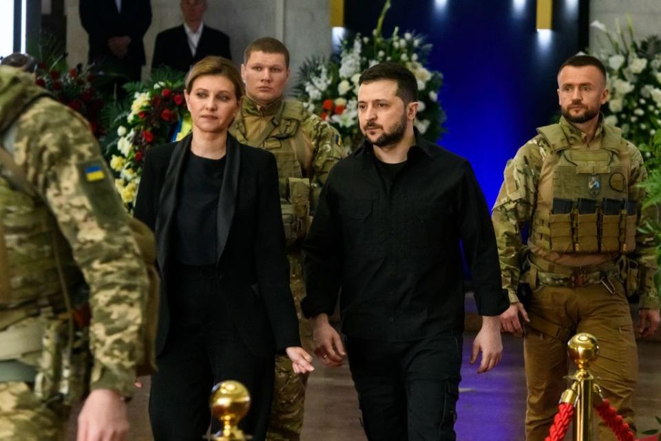 the funeral ceremony of ukrainian first president leonid kravchuk