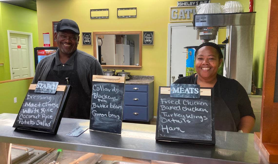 Stephon and Michele Roberts own and operate Hunni BJ’s Foobar & Grill, a new cafeteria-style Southern and Cajun food restaurant at 504 Russell Parkway in Warner Robins.