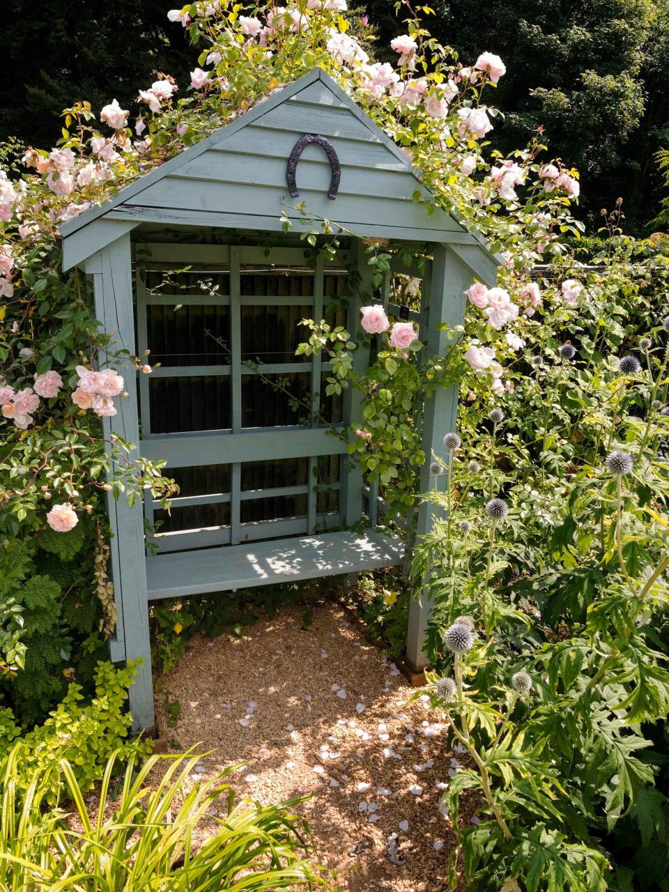 10. Add a pretty arbor