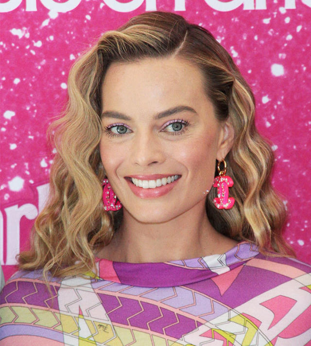 Margot Robbie Wore Emilio Pucci To The 'Barbie' Mexico Photocall