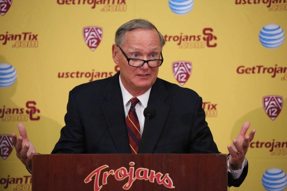 LOS ANGELES, CA OCTOBER 13: USC Athletic Director Pat Haden holds a press conference at USC Tuesday morning, October 13, 2015 after new interim coach Clay Helton led the team during practice  (Al Seib / Los Angeles Times via Getty Images)