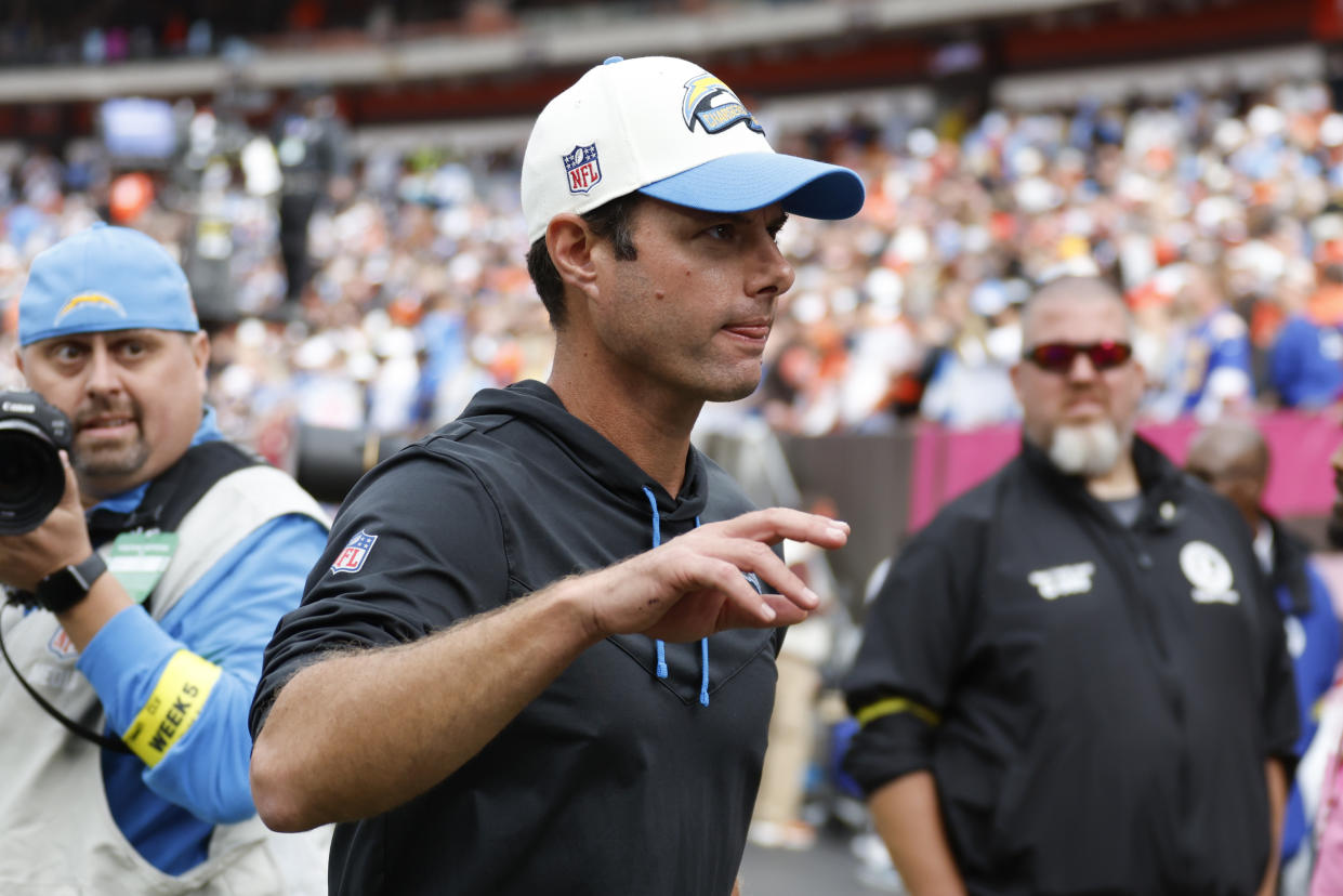 Los Angeles Chargers head coach Brandon Staley waves as he leaves the field after his team defeated the Cleveland Browns in an NFL football game, Sunday, Oct. 9, 2022, in Cleveland. The Browns lost 30-28.(AP Photo/Ron Schwane)